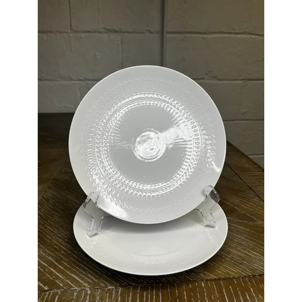 2 Rosenthal White ROMANCE Luncheon Plates Bjorn Wiinblad‎ 8 1/8